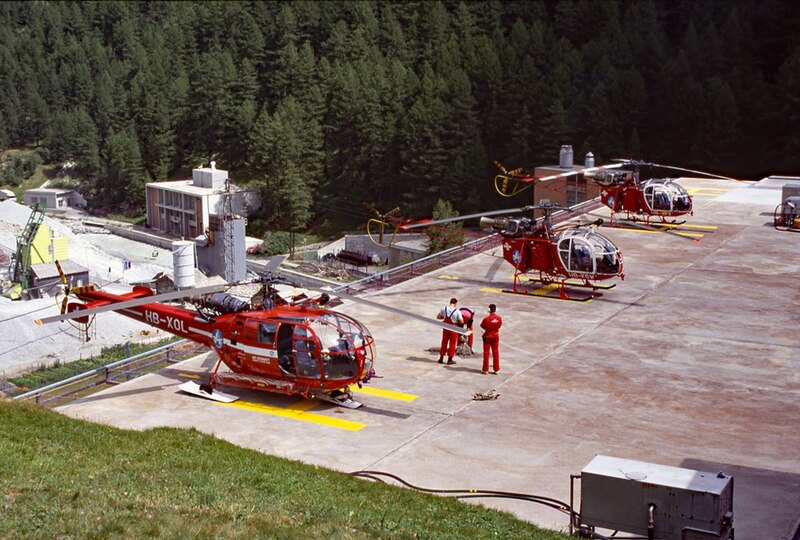 File:Zermatt helipad.jpg