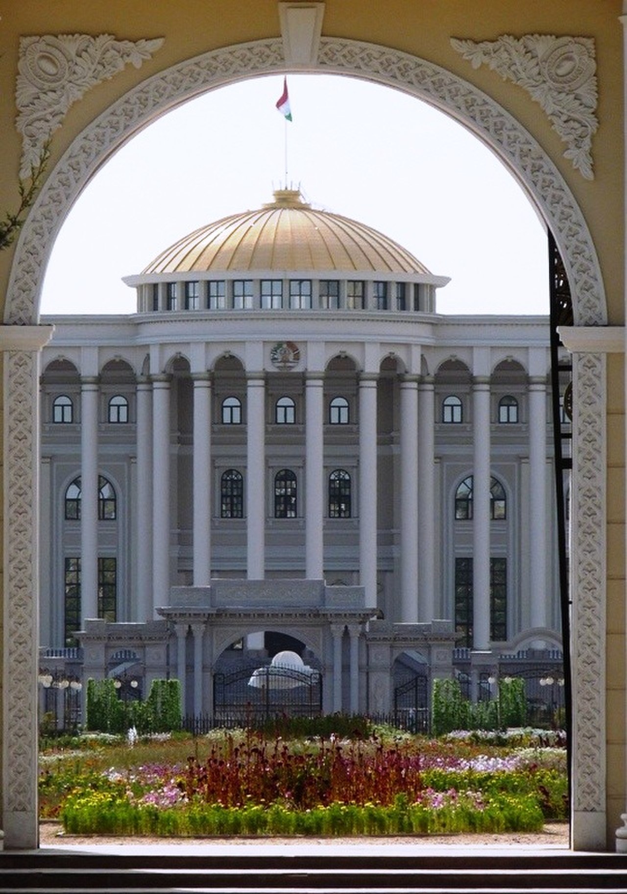 Дворец нации Таджикистан