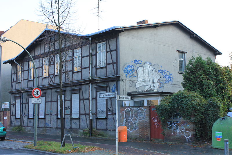 File:09085800 Berlin-Spandau Seegefelder Straße 83 005.JPG