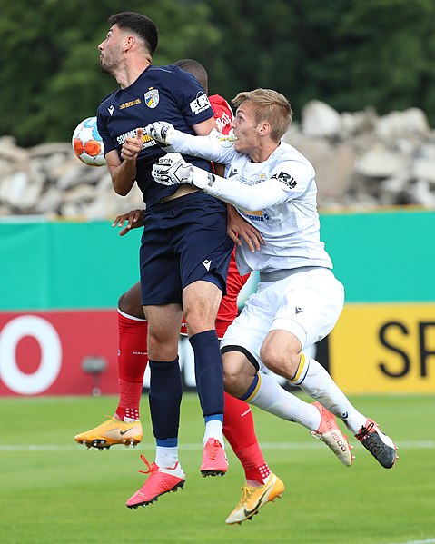 File:2021-08-08 FC Carl Zeiss Jena gegen 1. FC Köln (DFB-Pokal) by Sandro Halank–173.jpg