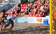 Deutsch: Beachhandball Weltmeisterschaften 2022; Tag 5: 25. Juli 2022 – Frauen, Halbfinale, Deutschland-Niederlande 2:0 (18:10, 25:16) English: 2022 Beach handball World Championships; Day 5: 25 July – Women Semifinal – Germany-Netherlands 2:0 (18:10, 25:16)