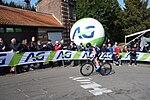 Miniatuur voor Bestand:2023 Fleche Wallonne Mur de Huy 1-65.jpg