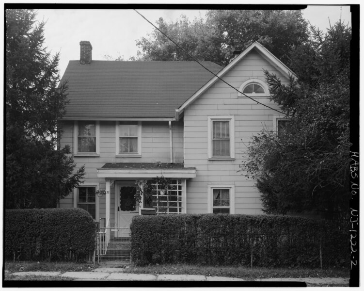 File:32 Sherman Street (House), Montclair, Essex County, NJ HABS NJ,7-MONC,10-2.tif