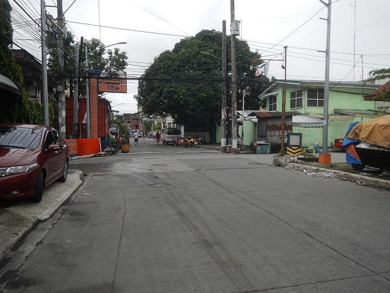 File:9936Caloocan City Landmarks 17.jpg