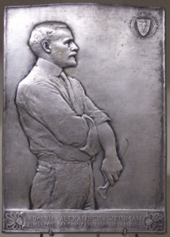 Bas-relief portrait of Weinman by Anthony de Francisci, 1915