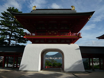 Akama Jingu