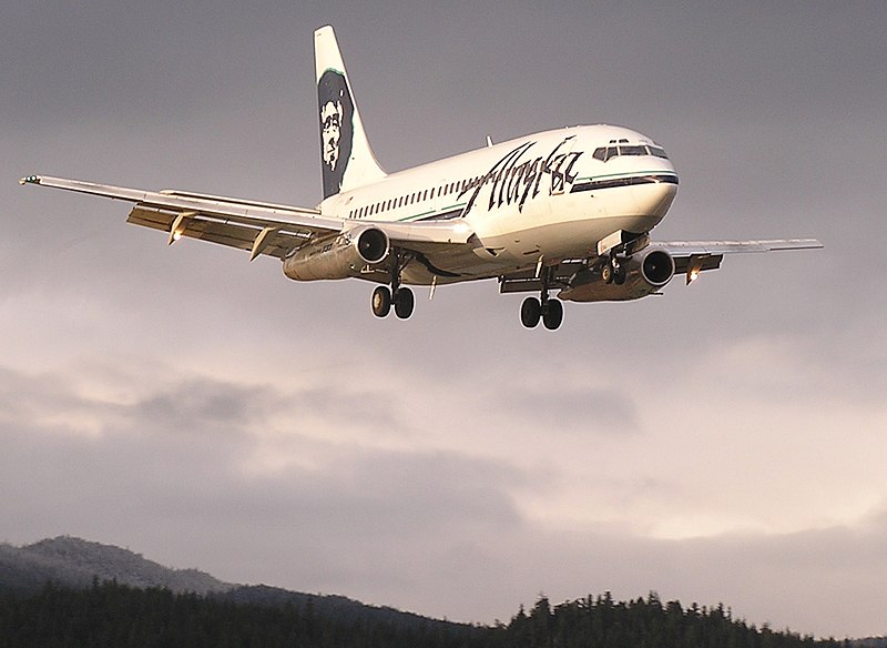 File:Alaska Airlines Boeing737.jpg