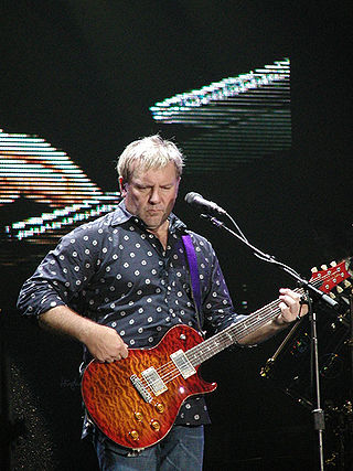 Fortune Salaire Mensuel de Alex Lifeson Combien gagne t il d argent ? 2 333 000,00 euros mensuels