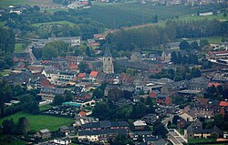 Панорамен въздушен изглед от централната част на Алкен