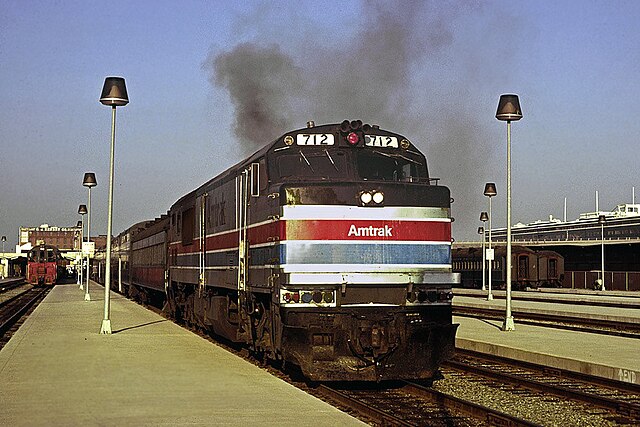 In 1978/79, SP leased several GE P30CHs from Amtrak to operate the Peninsula Commute. 4th & King (October, 1978)