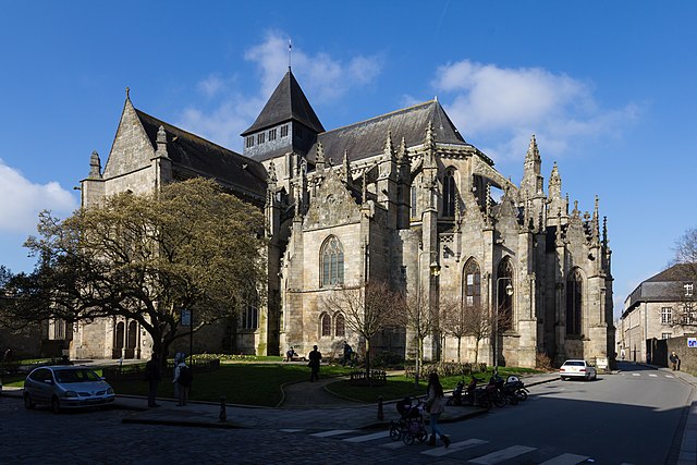 Igreja Saint-Malo em Dinan