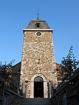 Toren uit 12e eeuw van Sint-Etiennekerk
