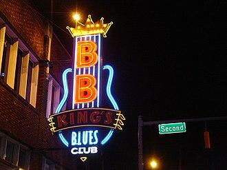 Sign outside B.B. King's Blues Club on Beale Street, Memphis BBKINGSignBealeStreet.JPG