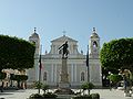 Balestrate die Kirche mit Kriegerdenkmal