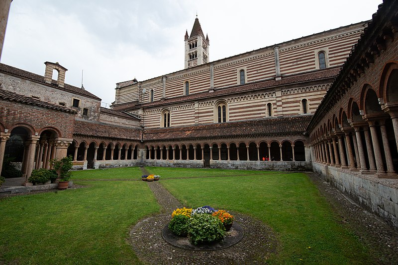 File:Basilica di San Zeno Maggiore interior, 2018.jpg