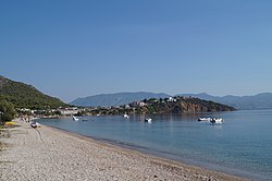 Strand von Loutra Oreas Elenis und Kap Kechries