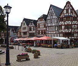 Bischofsplatz 3 9 Limburg Altstadt mit Straßencafes