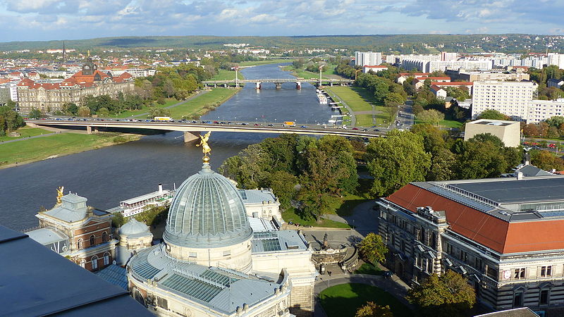 File:Blick auf Dresden (53).JPG