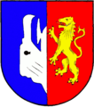 (heraldisch) rechts ein stilisierter liegender Adlerkopf (Bosau DE)