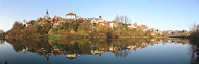 File:Breg Novo mesto Panorama.jpg