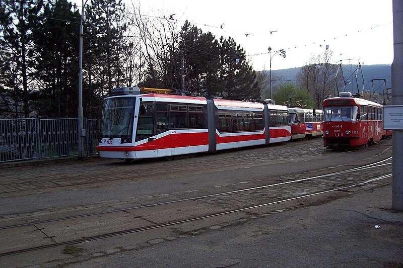 File:Brno-Tram-1.jpg