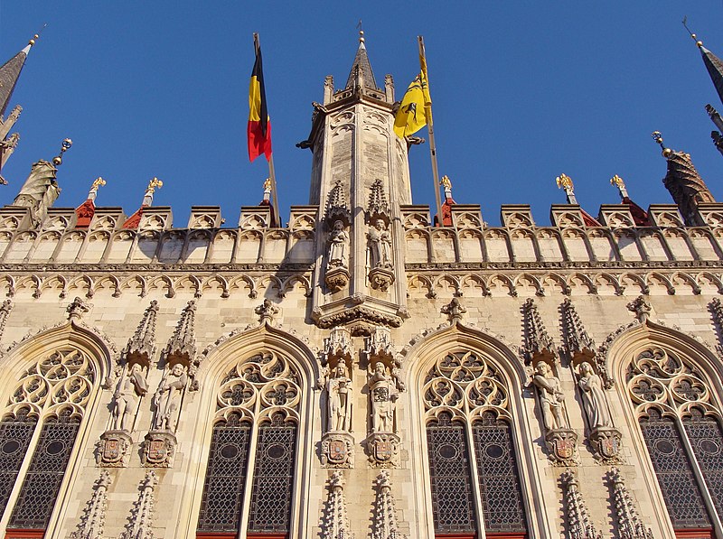 File:Bruges Hôtel de Ville1.JPG