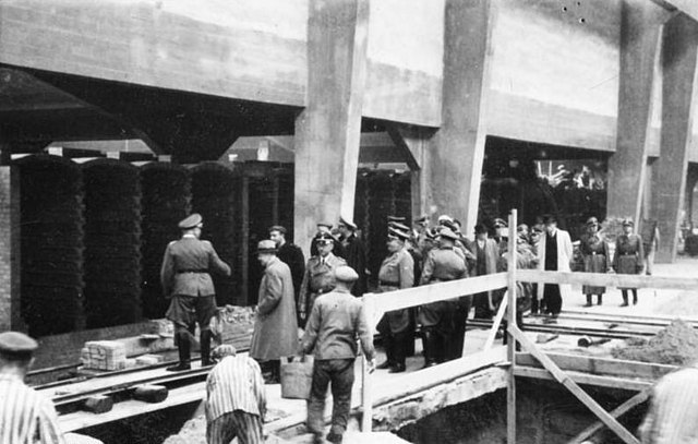 Heinrich Himmler at an SS construction site, 1940.
