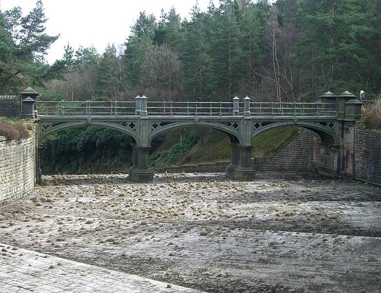 File:Byewash Bridge, Dale Dyke Resr 2.JPG