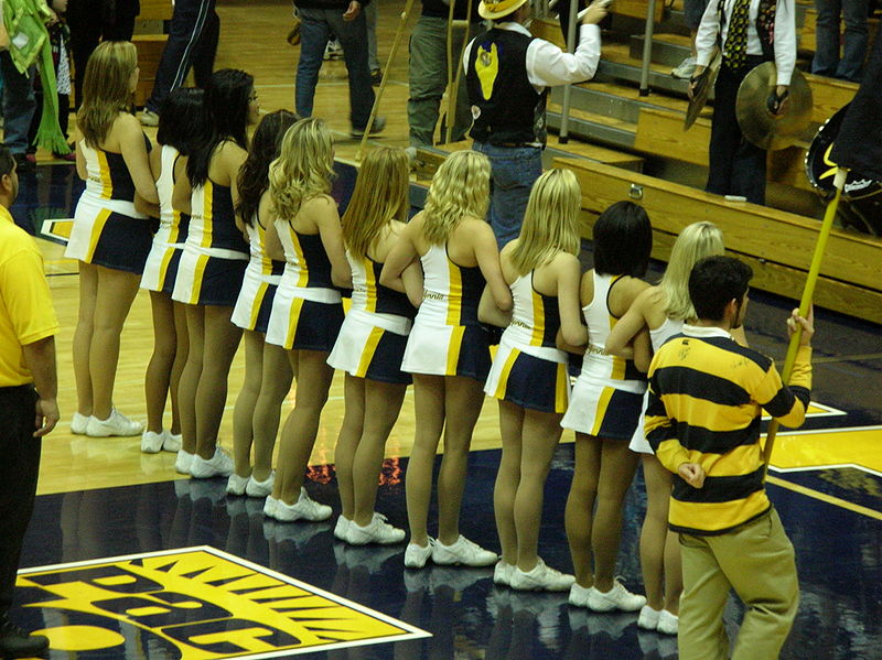 File:Cal Dance Team at 2008 Golden Bear Classic championship game 8.JPG