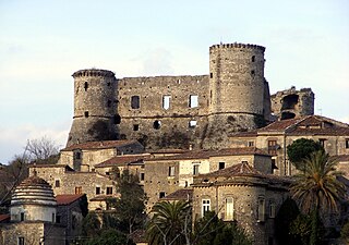 <span class="mw-page-title-main">Vairano Patenora</span> Comune in Campania, Italy