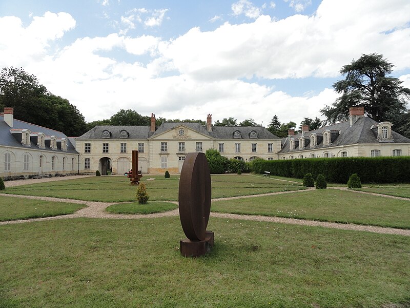 File:Château des Ormes (Vacances dans la vienne 119).jpg