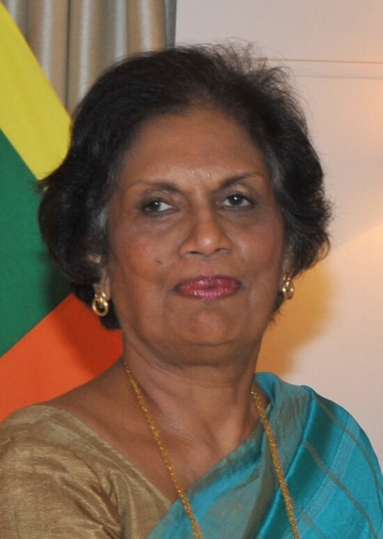 Image: Chandrika Kumaratunga with PM Modi (cropped)