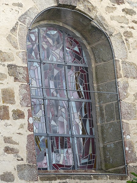 File:Chapelle Sainte-Croix de Josselin 02.jpg