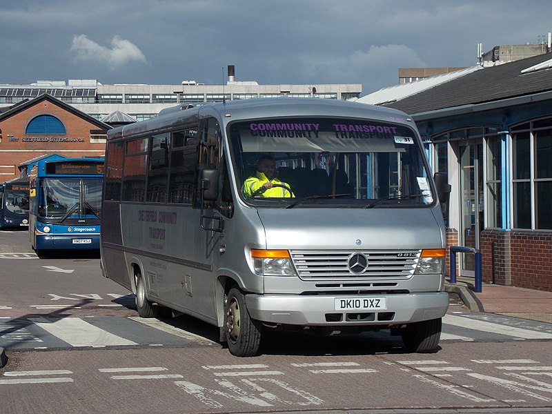 File:Chesterfield Community Transport DK10DXZ NZ86.jpg