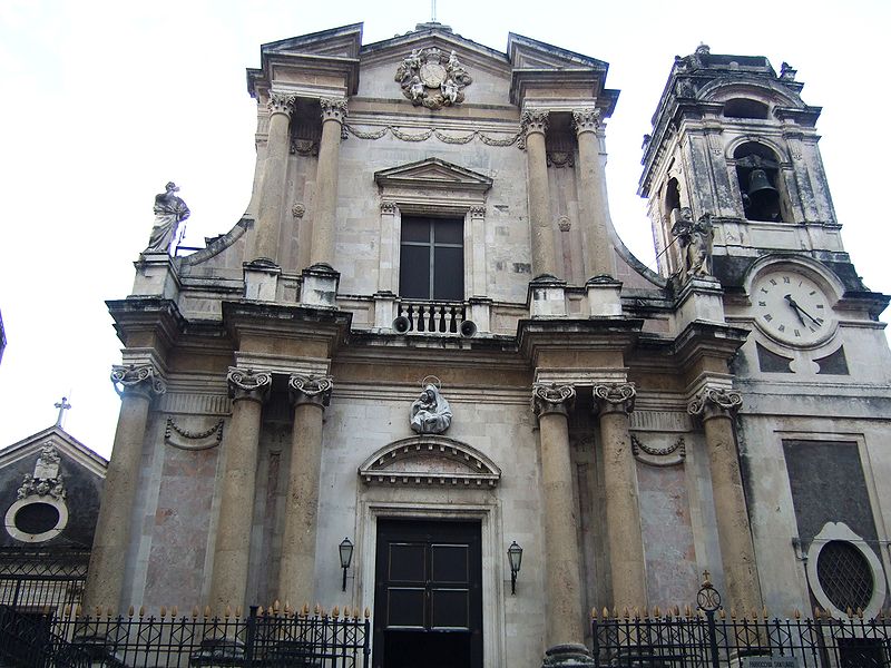 File:Chiesa di Santa Maria dell'aiuto (Catania, XVIII sec.).jpg