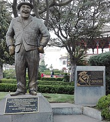 Monument to Gaspar Henaine "Capulina" in Chignahuapan