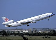 華航MD-11型客機（N489GX）