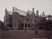 Sylvester T. Everett mansion on Euclid Avenue (since demolished), designed by Charles F. Schweinfurth Cleveland Mansion.jpg