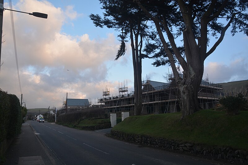 File:Croyde , Croyde Road B3231 - geograph.org.uk - 5645563.jpg