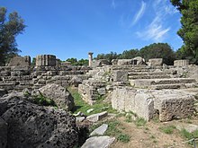 The Temple of Zeus in 2016 Dias entrance EAST 01.jpg