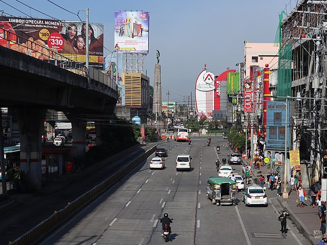 The northern terminus of EDSA at the Bonifacio Monument in Caloocan.