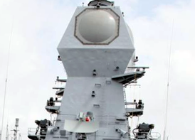 РЛС EL/M-2248 STAR на эсминце «Калькутта» ВМС Индии