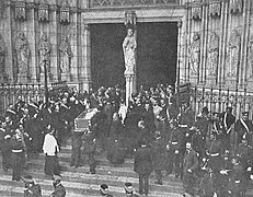 Enterrament del Cardenal Casañas - 1908 - Catedral.jpg