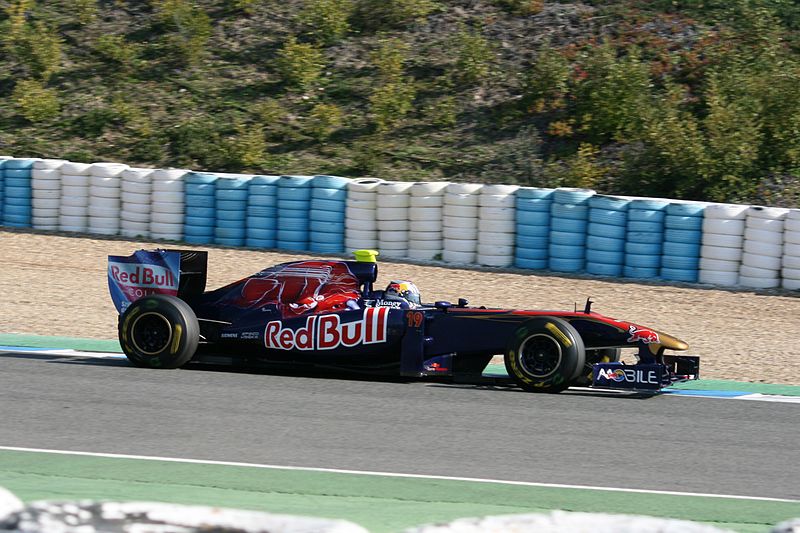 File:F1 2011 Test Jerez 10.jpg