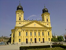 Facade of Great Protestant Church of Debrecen.jpg