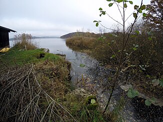 The Fellbach flows into the Simssee