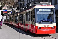 Weil die Länge für das Traktionsmodul nicht ausreichte, wurde bei den zwei­teiligen Be 4/6 der Forchbahn (FB) die elektrische Ausrüstung auf dem Dach untergebracht (2003).[23]