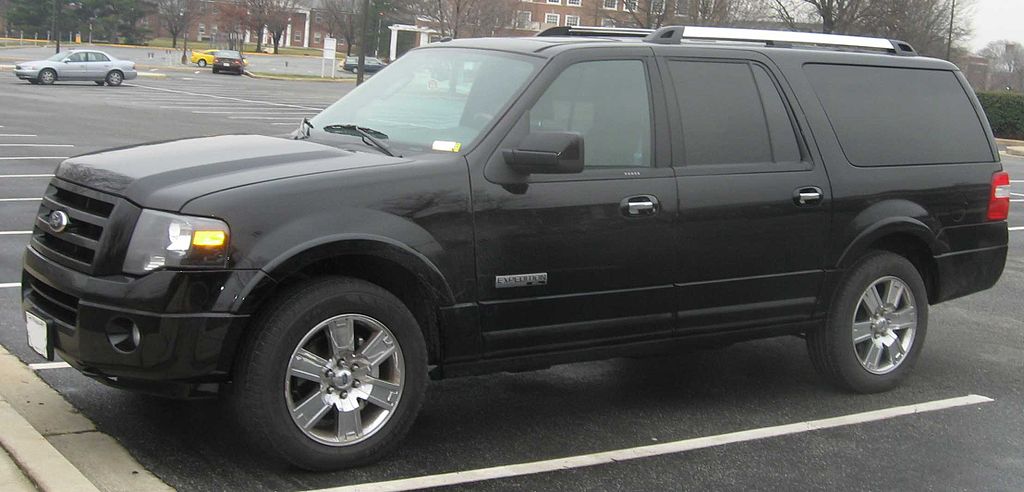 Ford Expedition 1024px-Ford_Expedition_Limited_EL