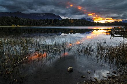 El Trebol Lake