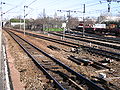 English: The eastern end of the commuter train station of Nanterre-Université, in Hauts-de-Seine, France, with on the right the tracks heading to the RER A tunnel. Français : L'extrémité est de la gare Transilien et RER de Nanterre-Université, Hauts-de-Seine, France, avec sur la droite les voies conduisant au tunnel du RER A.